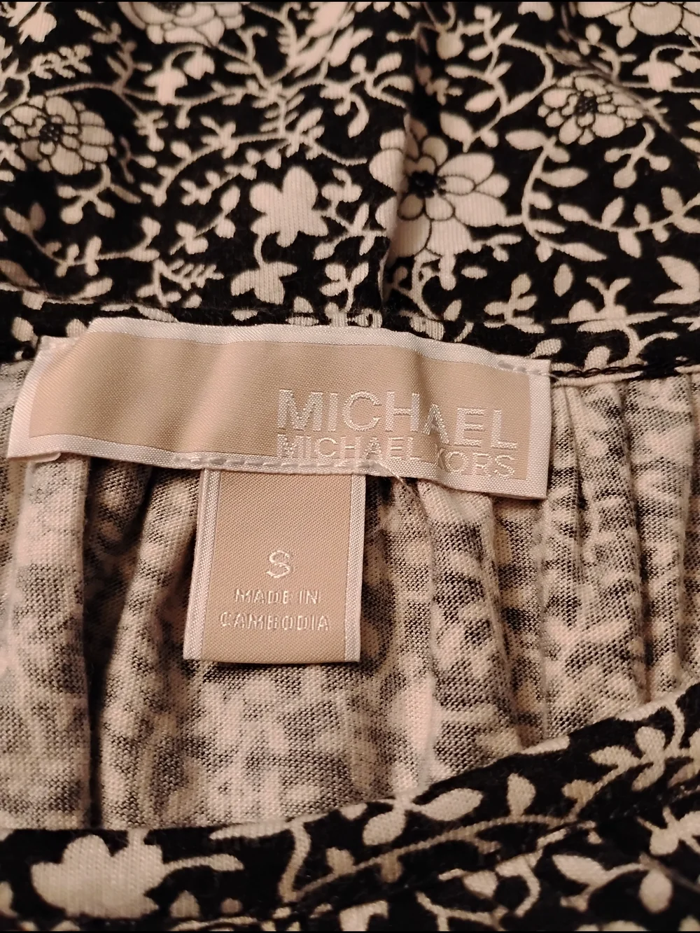 Michael Kors Black‎ & White Floral Peasant Blouse